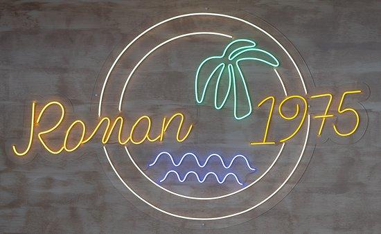 ROMAN. Es Cafeteria y Restaurante